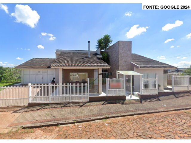 Casa de Alto Padrão 280m² - Terreno 867,34m² - Marmeleiro/PR
