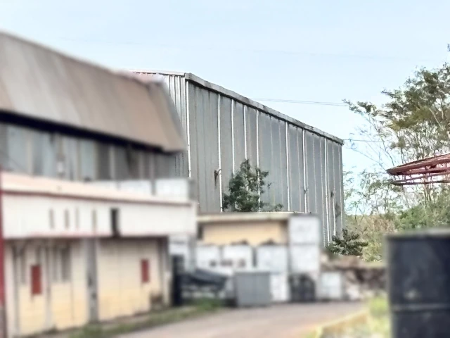 Galpões industriais -Terreno c/ 27.727,03m² -Bady Bassitt/SP