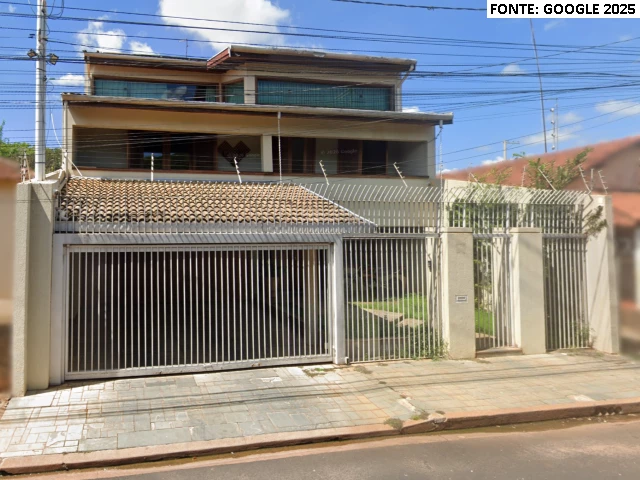 Sobrado c/ 408,50m² - Terreno c/ 774m² - Bebedouro/SP