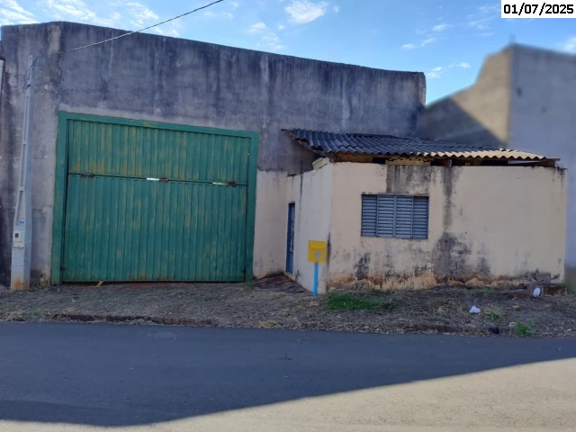 Salão comercial/industrial c/ 200m² - Uchoa/SP