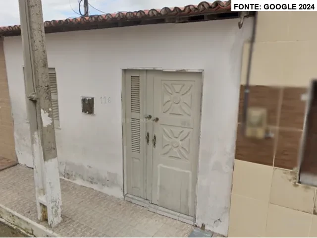 Casa com 2 quartos no São José (foto 2 de 5)