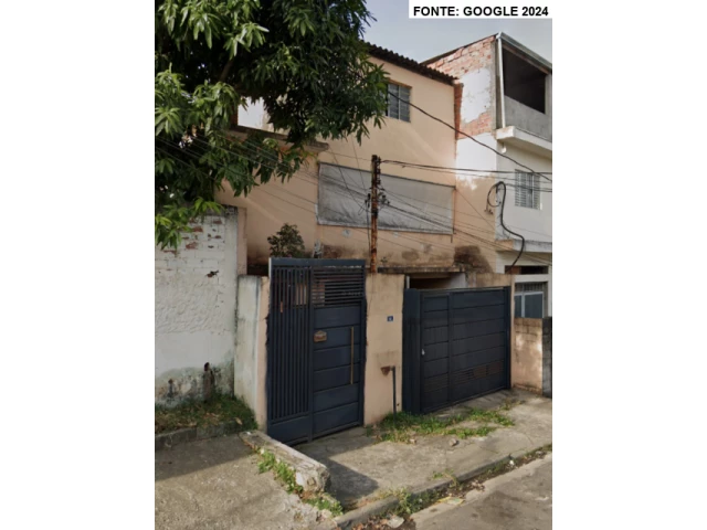 Casa com 2 quartos no Jardim Cristin Alice (foto 2 de 3)