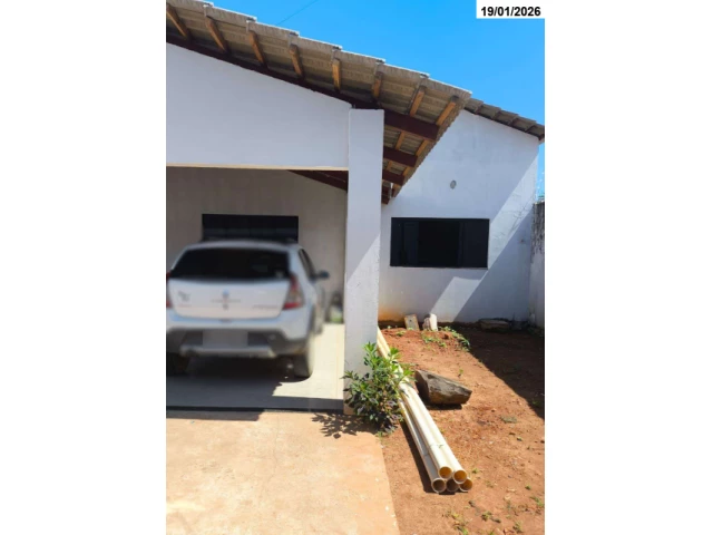Casa com 3 quartos (foto 2 de 16)