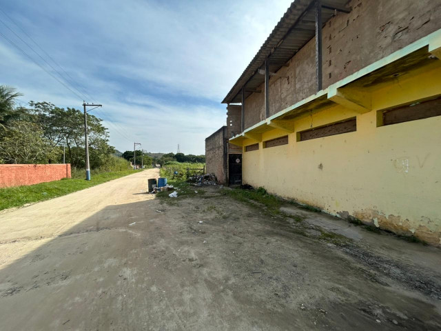 Edificação coml.res. 450m² - terreno 2.228,50m² - tanguá/rj - foto 5