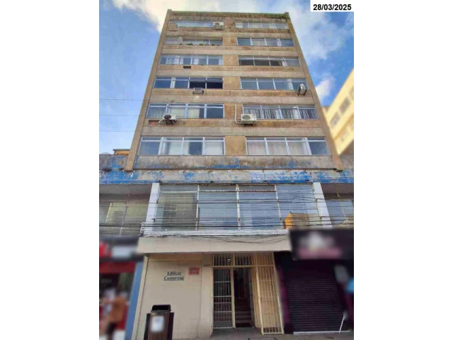 Sala 306 c/ 20,76m² - Ed. Comercial - Centro