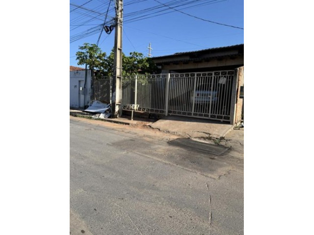 Casa - Terreno c/ 250m² - Cuiabá/MT