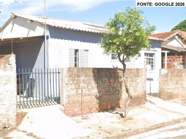 Casa com 2 quartos no Centro (foto 4 de 4)