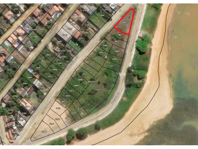 Terreno 812,00m² - Lote 24 - Av. Beira Mar - 1.652 -Serra/ES