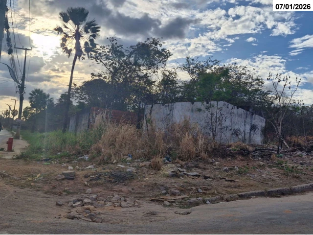 Terreno c/ 3.705m² - Fortaleza/CE