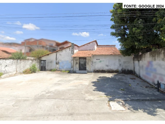 Casa no Parangaba (foto 2 de 4)
