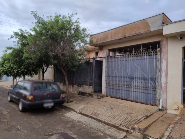 Casa no Novo Jardim São Vicente (foto 2 de 6)