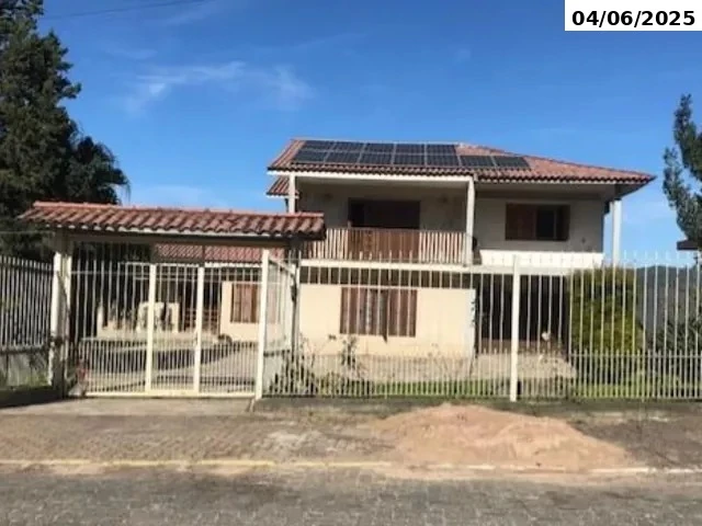 Foto 1 de Casa - Terreno Unificado 1.300m² - R. 24 de Março, Centro