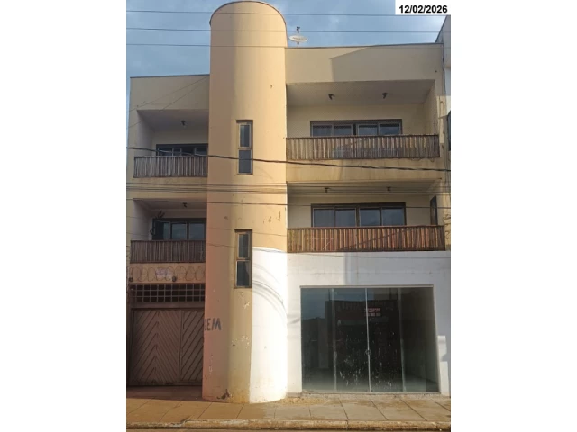 02 Apartamentos e Loja c/ 466,23m²-Conceição das Alagoas/MG