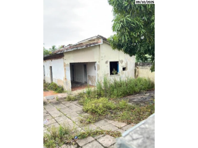 Casa c/ 223,15m² - Terreno c/ 3.150m² - Alagoinhas/BA