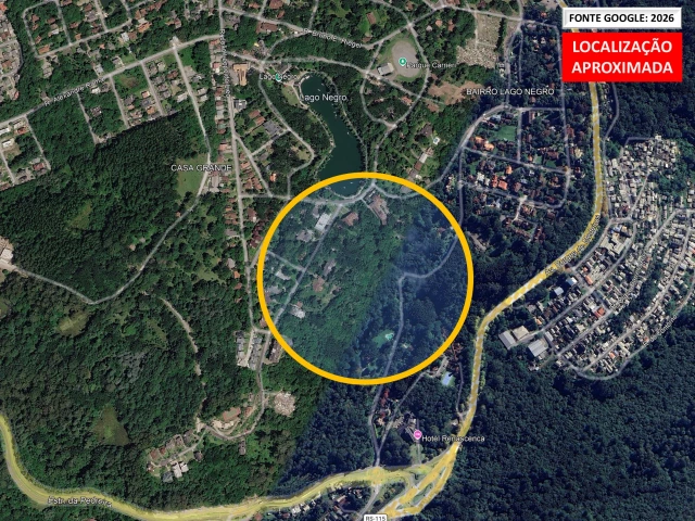 Terreno encravado - 102,00m² - Bairro Planalto