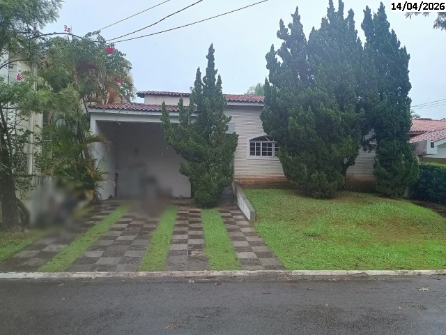 Casa em leilão em Santana de Parnaiba/SP a partir de R$ 1.600.000 | Lance Rápido