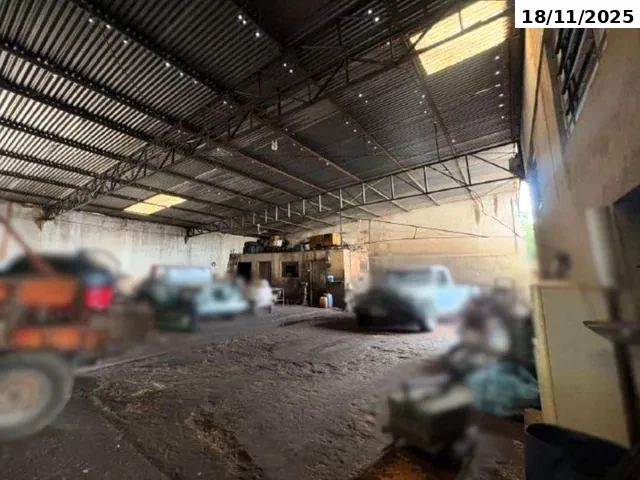 Prédio com 4 quartos no Vila Industrial (foto 11 de 27)