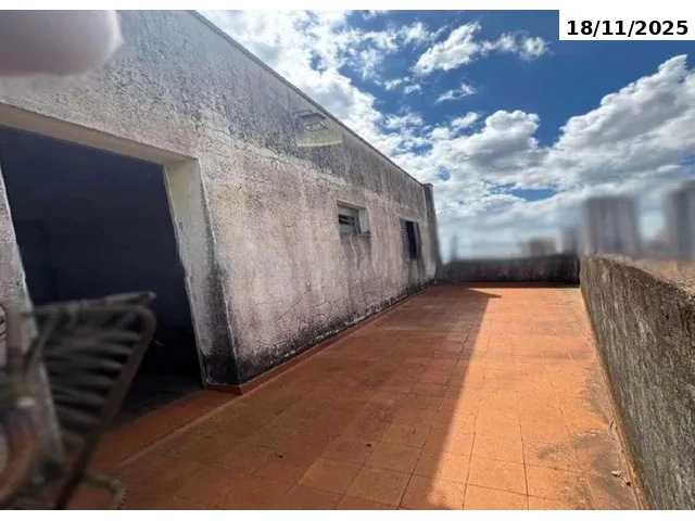Prédio com 4 quartos no Vila Industrial (foto 18 de 27)