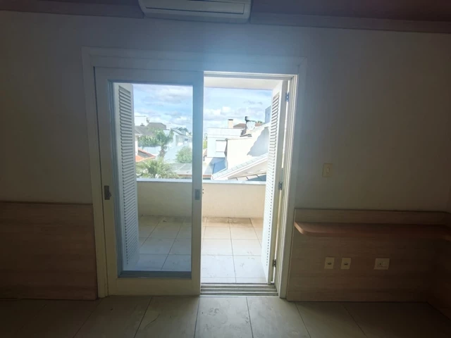 Casa no Igara (foto 20 de 77)