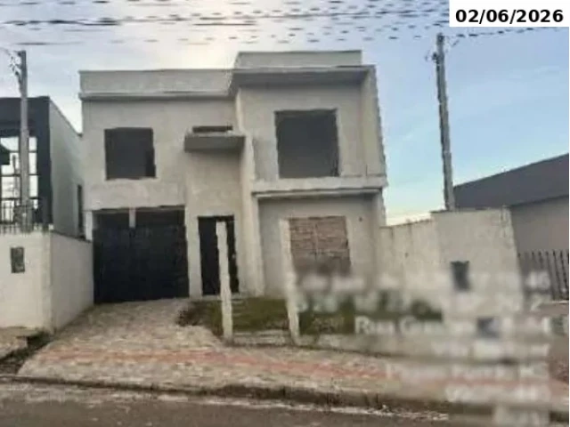 Sobrado- 120m² - Terreno- 160m² - R. Guarani, B. Boqueirão