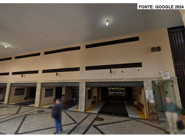 Garagem/Box no Centro (foto 2 de 3)