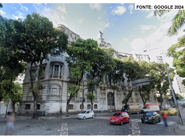 Prédio c/ 04 pavimentos - Rio de Janeiro/RJ