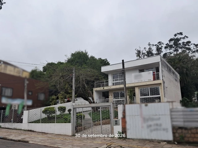 Prédio c/ 02 pav. 296,65m² - Terreno - 810m² - Centro