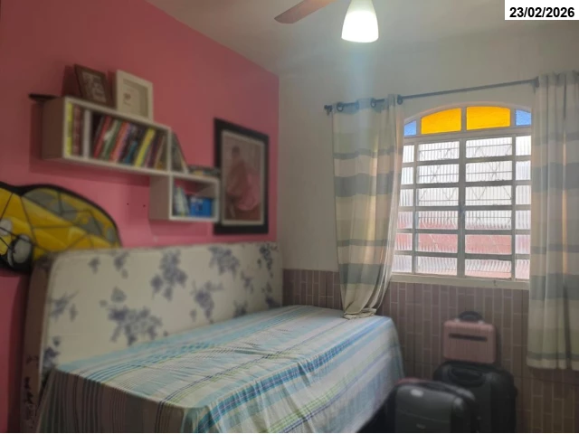 Casa com 4 quartos no Qnl (foto 11 de 11)