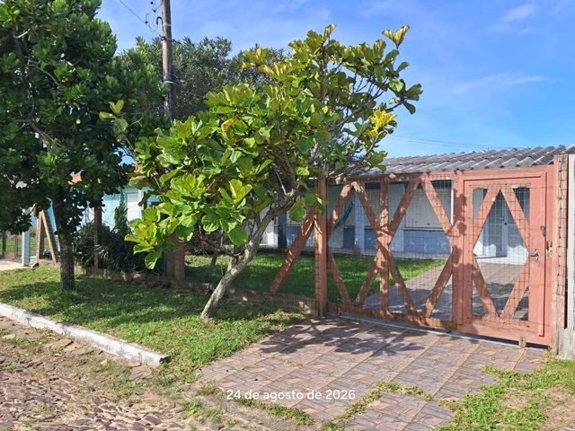 Casa no Praia de Atlântida Sul (foto 2 de 7)