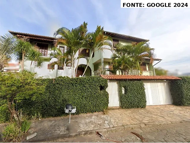 Casa com 4 quartos no Parque Olímpico (foto 2 de 4)
