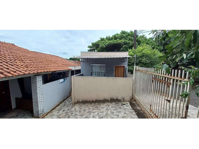 Casa no Conjunto Residencial Ouro Branco (foto 2 de 2)