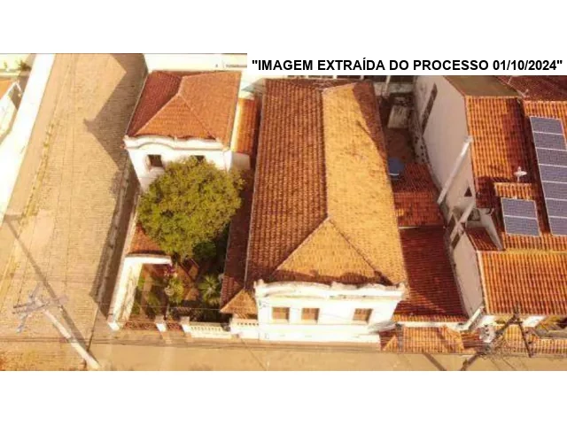 Prédio com 4 quartos no Centro (foto 2 de 20)