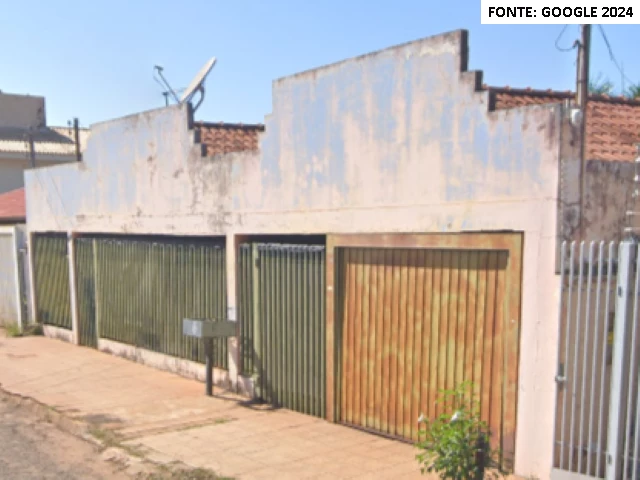 Casa com 3 quartos na Vila Bandeirantes (foto 4 de 5)