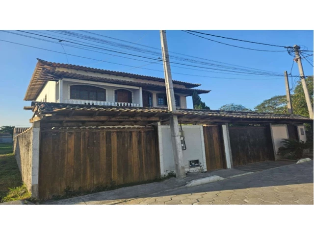 Casa em leilão em Araruama/RJ a partir de R$ 550.000 | Lance Rápido
