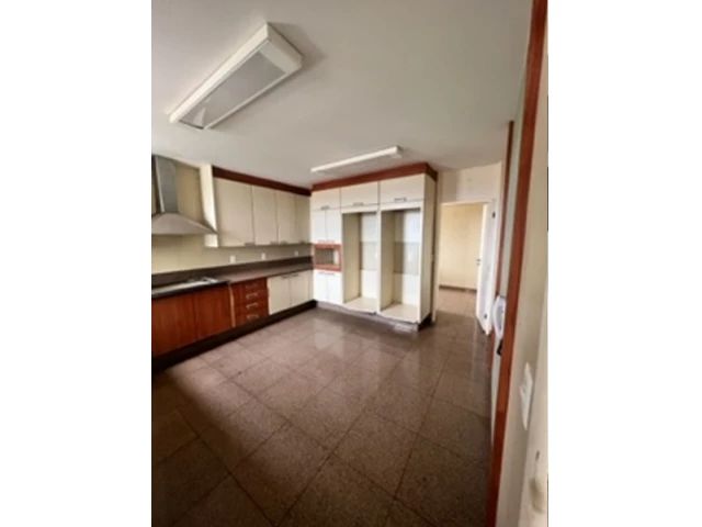 Apartamento com 4 quartos no Centro (foto 6 de 20)