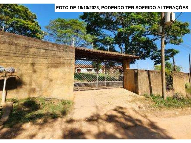50% de chácara- 7.420,56m² c/ benfeitorias - atibaia /sp