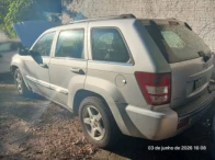 Miniatura 3 de JEEP GCHEROKEE LTD 5.7 – 06/06 – Prata