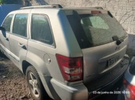 Miniatura 4 de JEEP GCHEROKEE LTD 5.7 – 06/06 – Prata