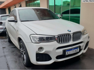 Veículo BMW X4 BMW X4/XDRIVE 35I - 15/16 - Aparecida de Goiânia/GO 2016 em leilão