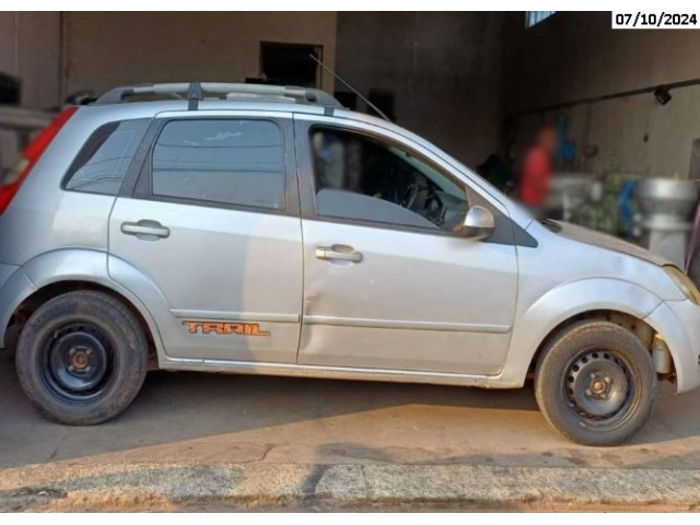 FORD/FIESTA 1.6 FLEX 2006/2007 Prata