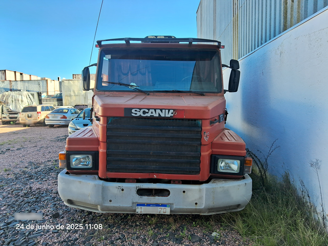 Veículo SAAB-SCANIA T112 H Scania T112 H 1986/1987 Vermelho - Caminhão Trator 1987 em leilão
