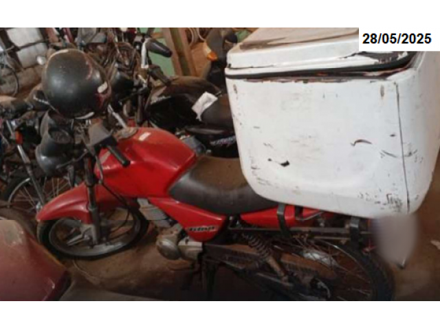 Foto Capa: Londrina/PR | Honda/Titan 150 KS - 05/05