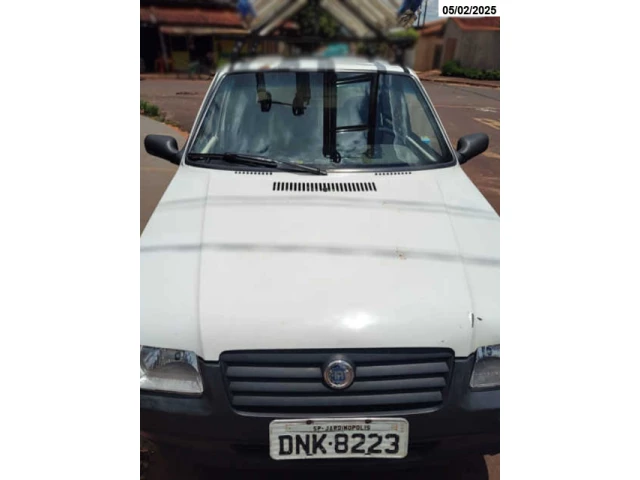 Fiat/Uno Mille Fire Flex - 05/06 - Jardinópolis/SP