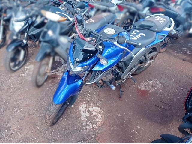 Veículo YAMAHA FZ25 FAZER YAMAHA/FZ25 FAZER 2018/2019 Azul 2019 em leilão