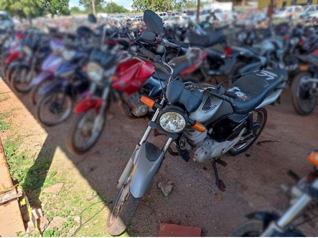 Veículo HONDA CG 150 Fan Esi HONDA/CG 150 FAN ESI 2009/2010 2010 em leilão