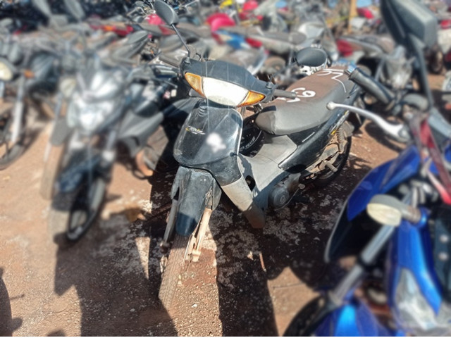 Veículo HONDA C100 Biz ES HONDA/C100 BIZ ES 2004 2004 em leilão