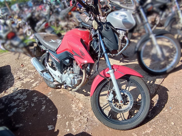 Veículo HONDA CG 160 Fan ESDI HONDA/CG 160 FAN ESDI 2015/2016 Vermelho 2016 em leilão