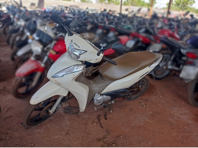 Veículo HONDA Biz HONDA/BIZ 125 - 23/23 2023 em leilão