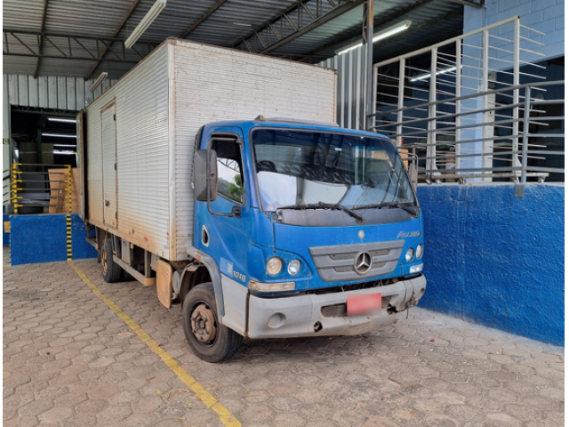 MBenz/Accelo 1016 - 2012/2012 - São Sebastião do Paraíso/MG