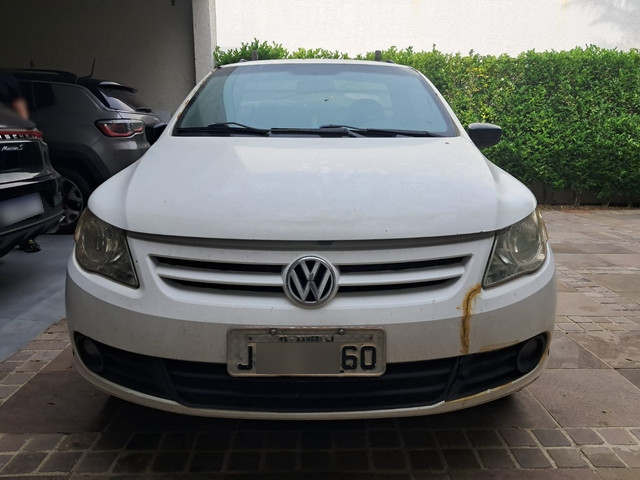 Caminhonete - VW/SAVEIRO 1.6 CS TROOP - 10/11 - Branca